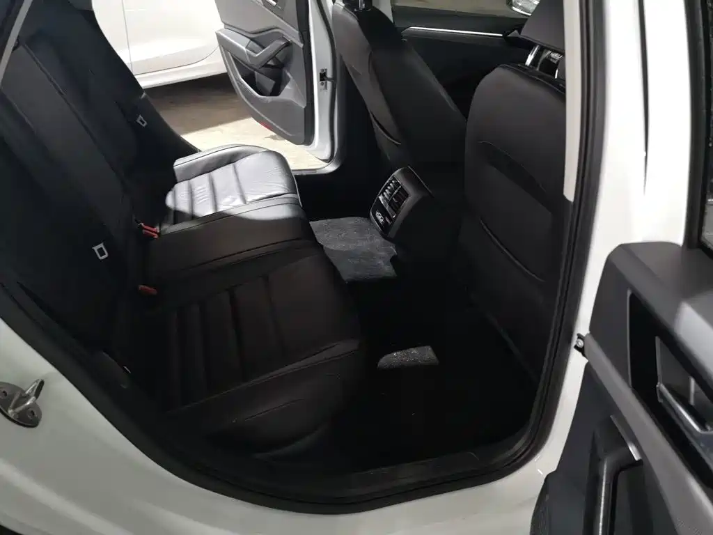 Volkswagen Sagitar 2020 280TSI DSG Comfort China VI