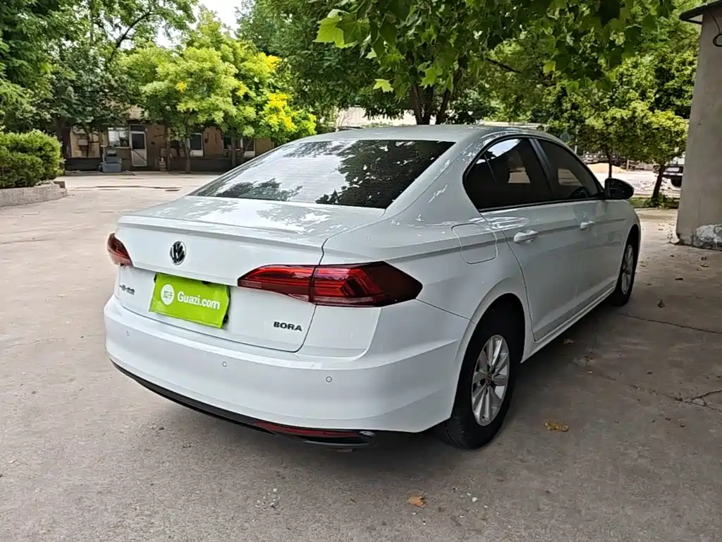 Volkswagen Bora 2020 1.5L Automatic Fashion