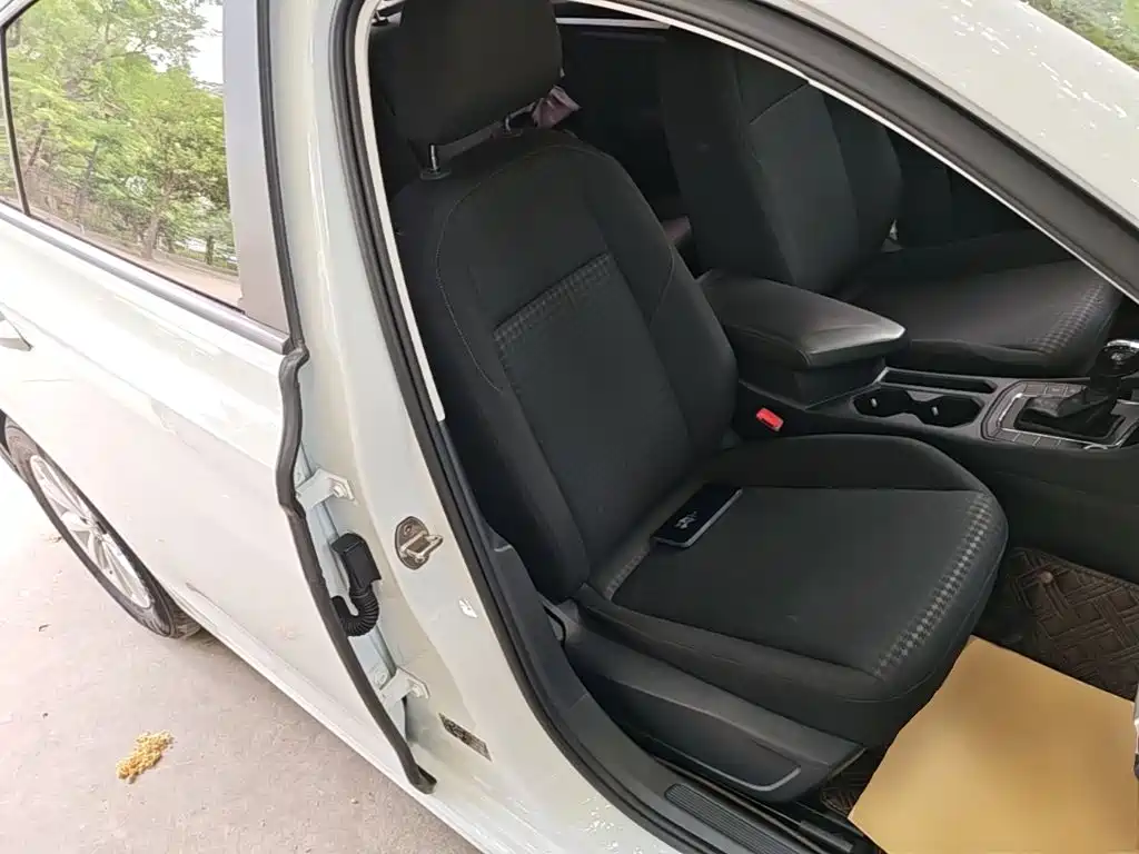 Volkswagen Bora 2020 1.5L Automatic Fashion