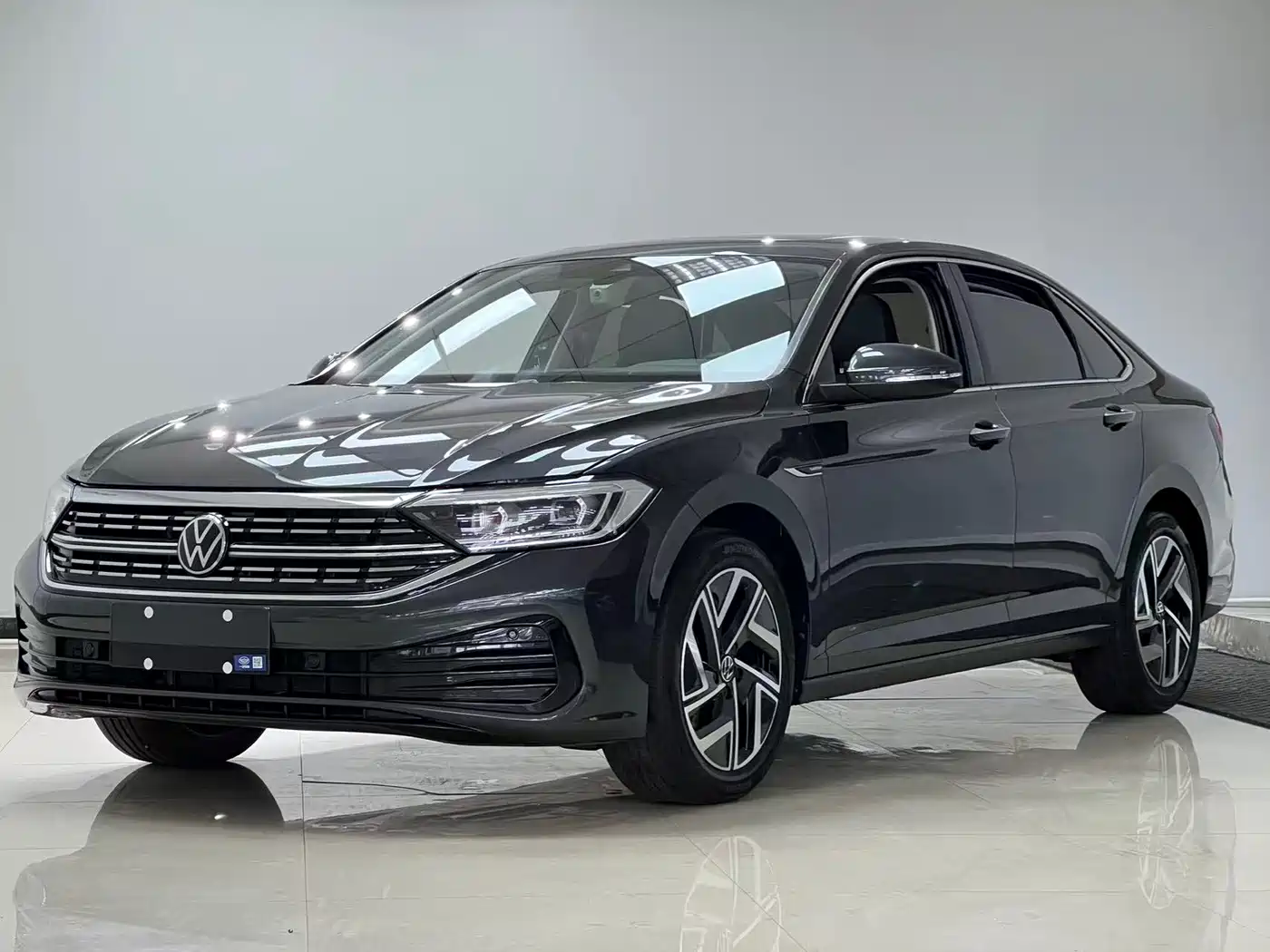 Volkswagen Sagitar 2023 Model Year 280TSI DSG Surpass Edition