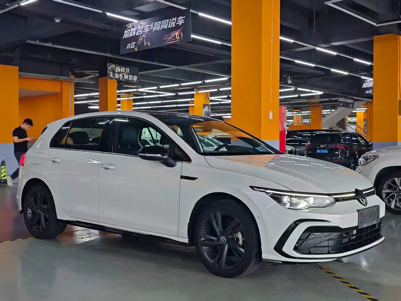 Volkswagen Golf 2023 280TSI DSG R-Line Lite