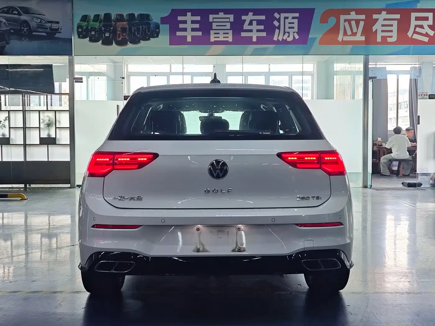 Volkswagen Golf 2023 280TSI DSG R-Line Lite