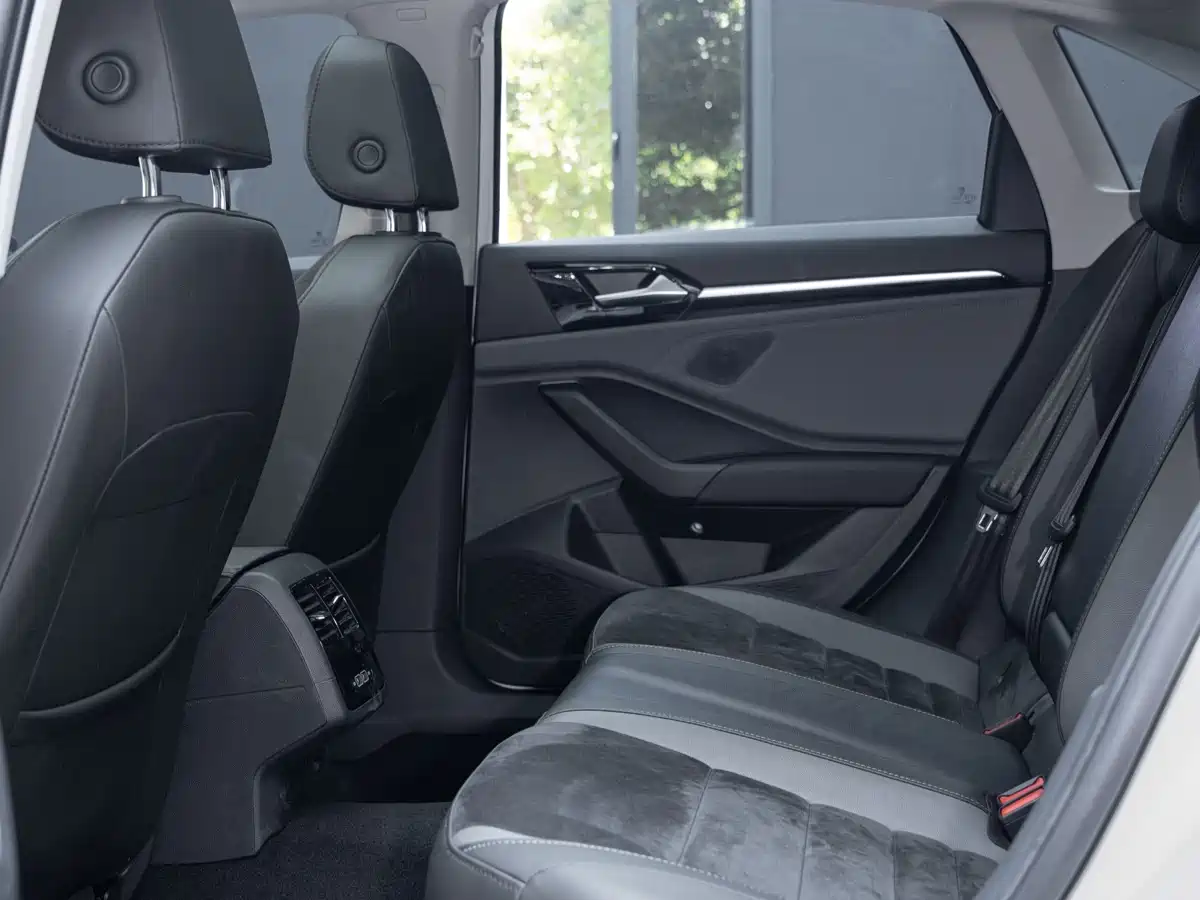 Volkswagen Sagitar 2022 280TSI DSG Excellence Edition