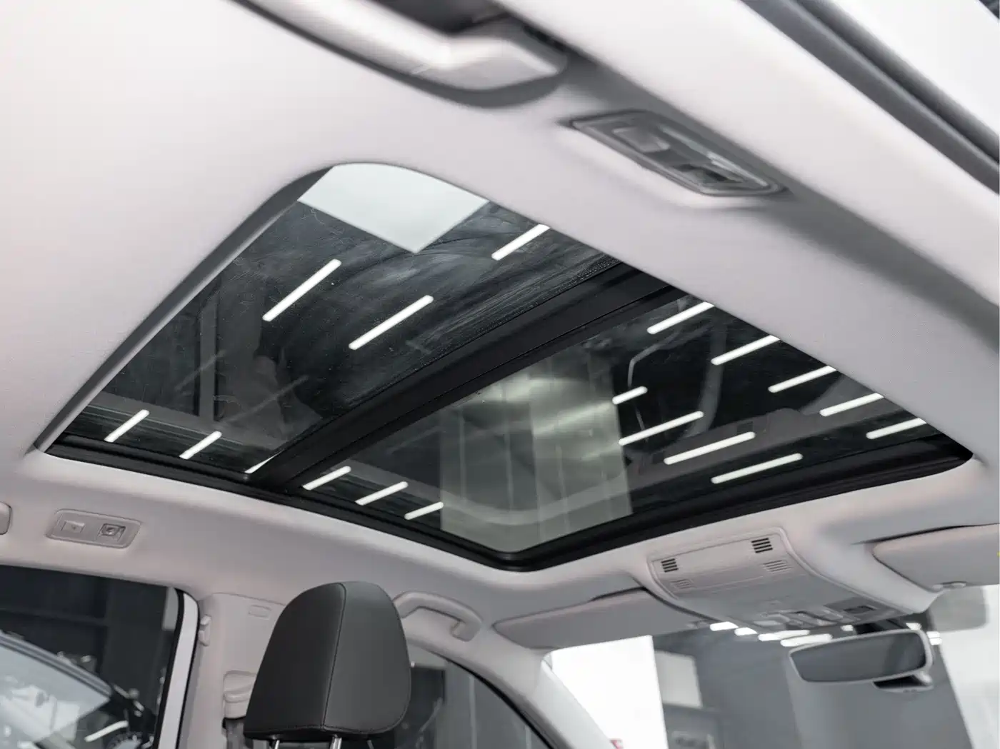 Volkswagen Sagitar 2022 280TSI DSG Excellence Edition