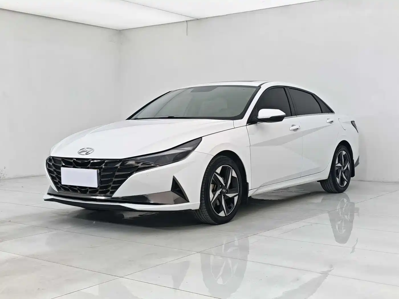 Hyundai Elantra 2021 1.5L CVT GLX Elite Edition