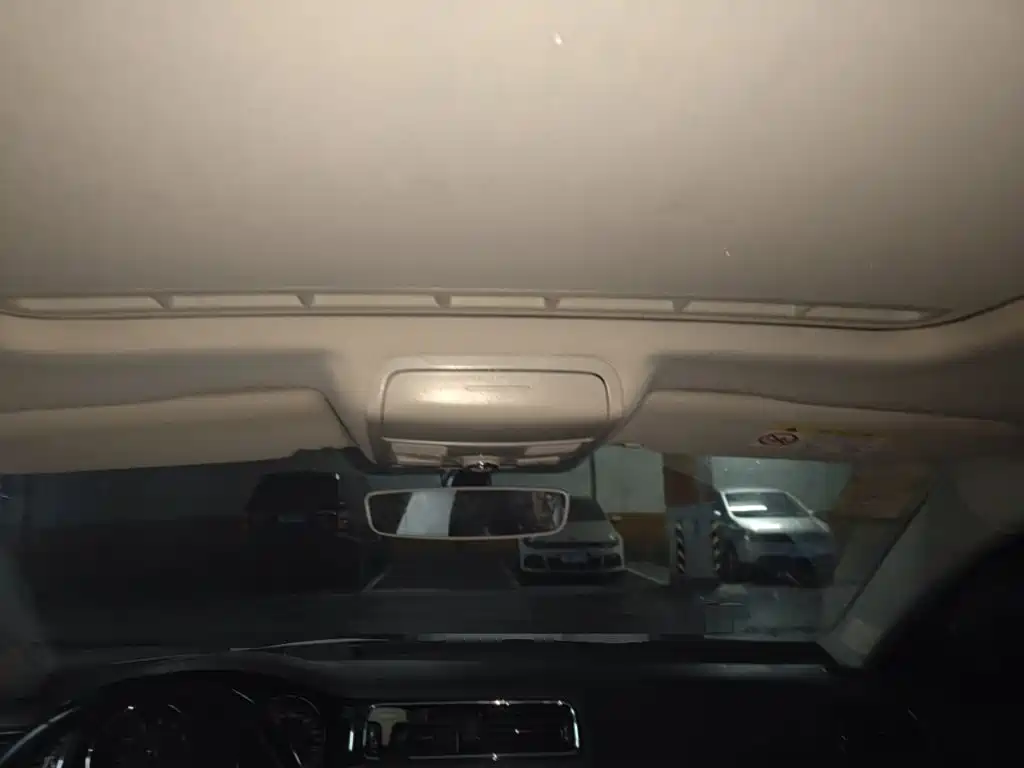Volkswagen Sagitar 2018 1.6L Automatic Comfort