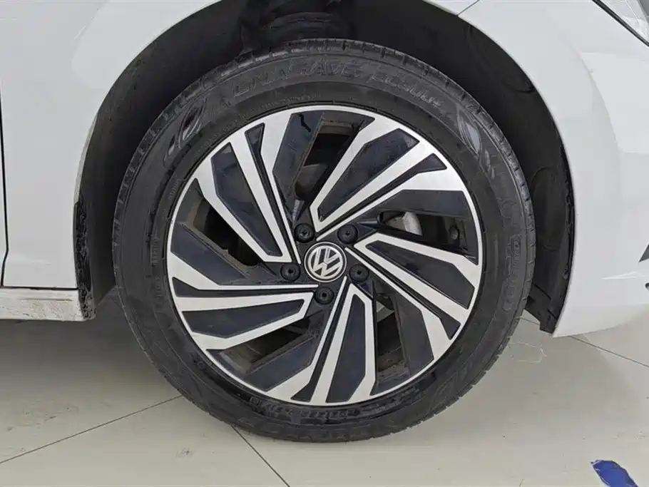 Volkswagen Sagitar 2021 280TSI DSG Surpassing Edition