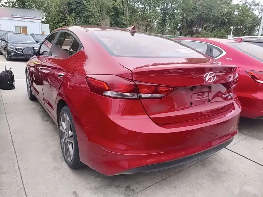 Hyundai Elantra 2016 Model 1.6L Automatic Smart Elite