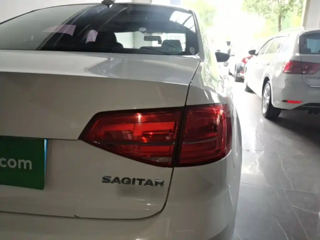 Volkswagen Sagitar 2018 280TSI DSG Comfort