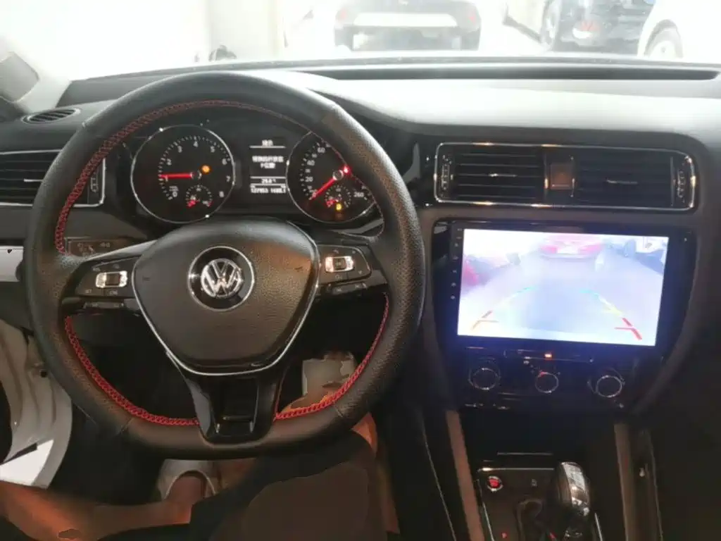 Volkswagen Sagitar 2018 280TSI DSG Comfort