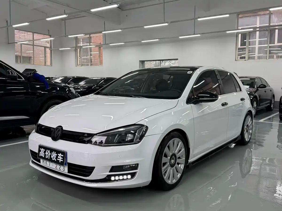 Volkswagen Golf 2017 230TSI Auto Comfort Millionth Anniversary Edition