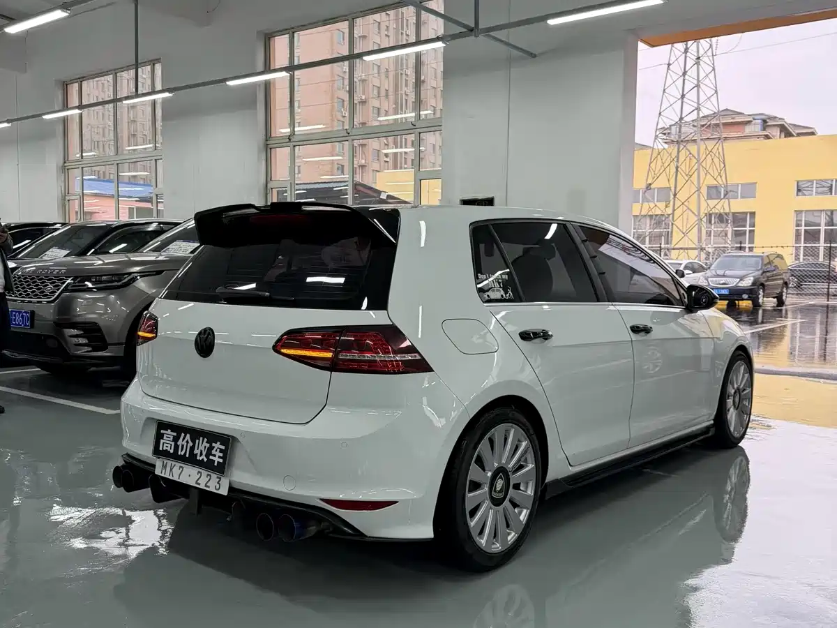 Volkswagen Golf 2017 230TSI Auto Comfort Millionth Anniversary Edition