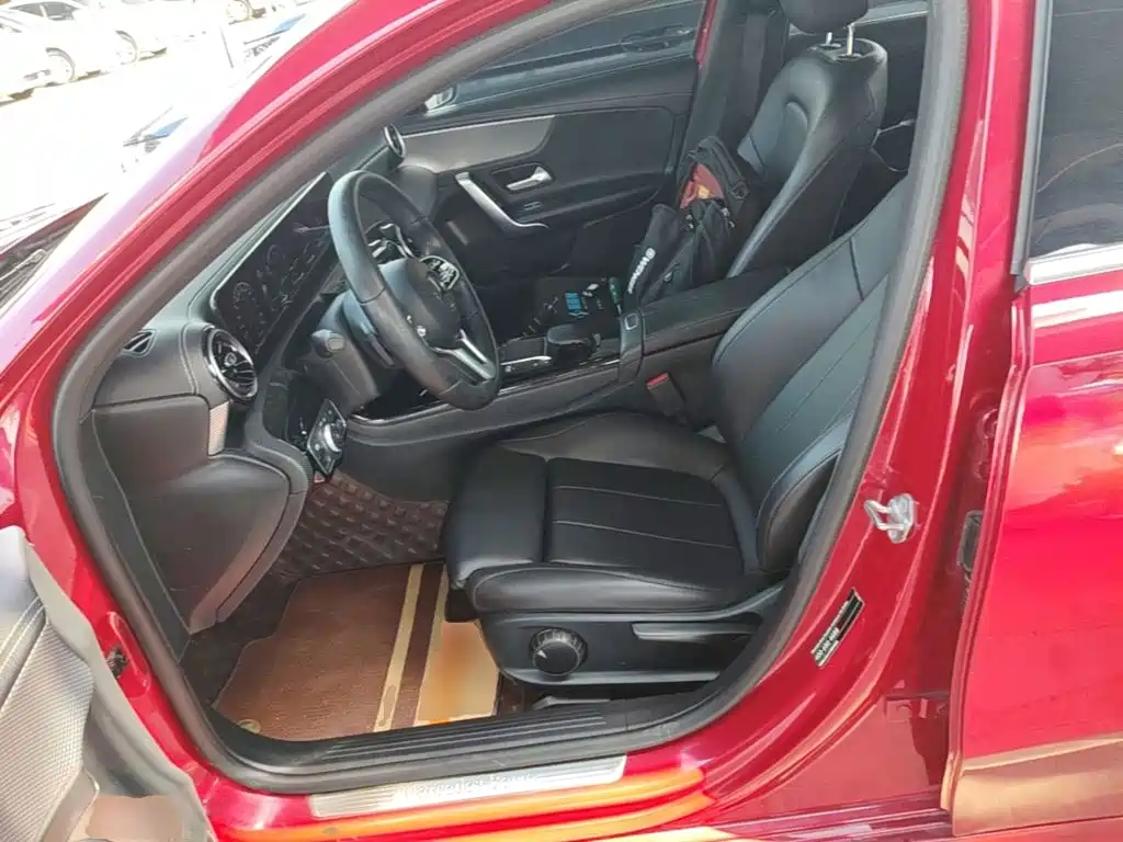 Mercedes-Benz Mercedes-Benz A-Class 2022 Facelift A 180 L Sport Sedan