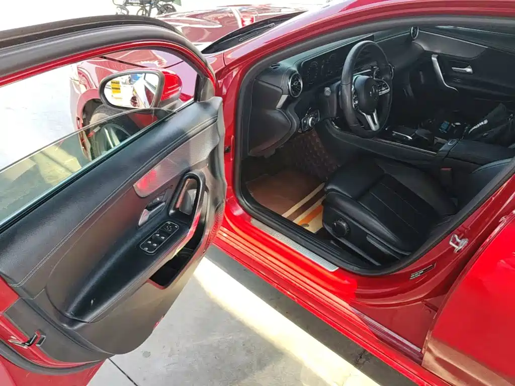 Mercedes-Benz Mercedes-Benz A-Class 2022 Facelift A 180 L Sport Sedan