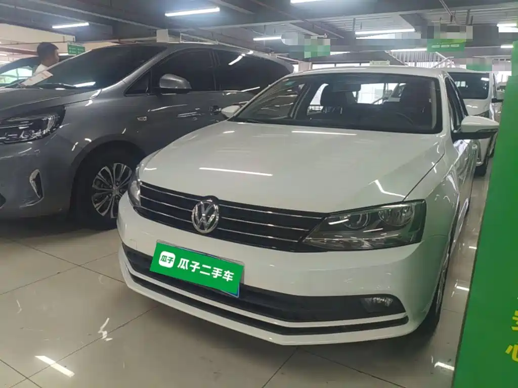 Volkswagen Sagitar 2018 1.6L Automatic Fashion