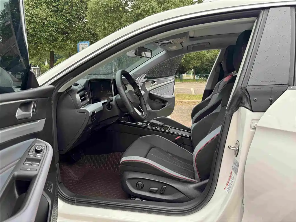 Volkswagen Lamando 2023 Lamando L 280TSI DSG Cool Edition