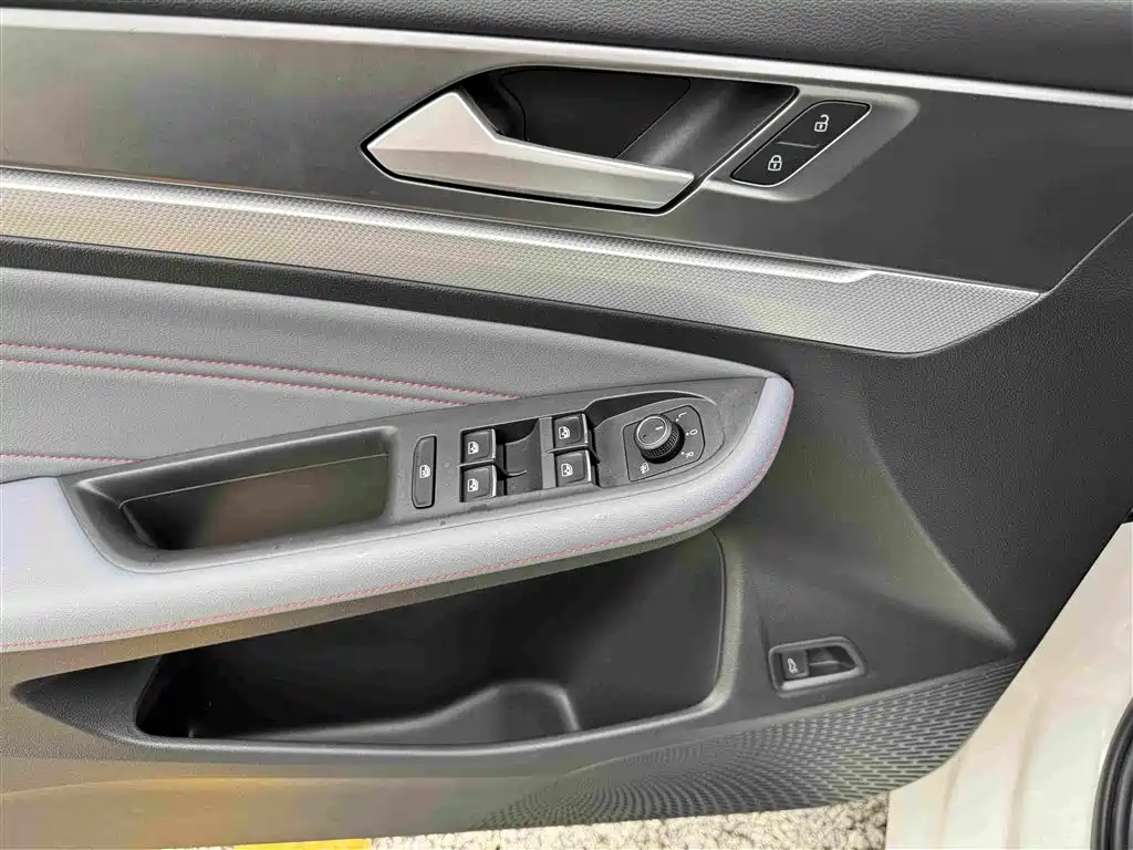 Volkswagen Lamando 2023 Lamando L 280TSI DSG Cool Edition