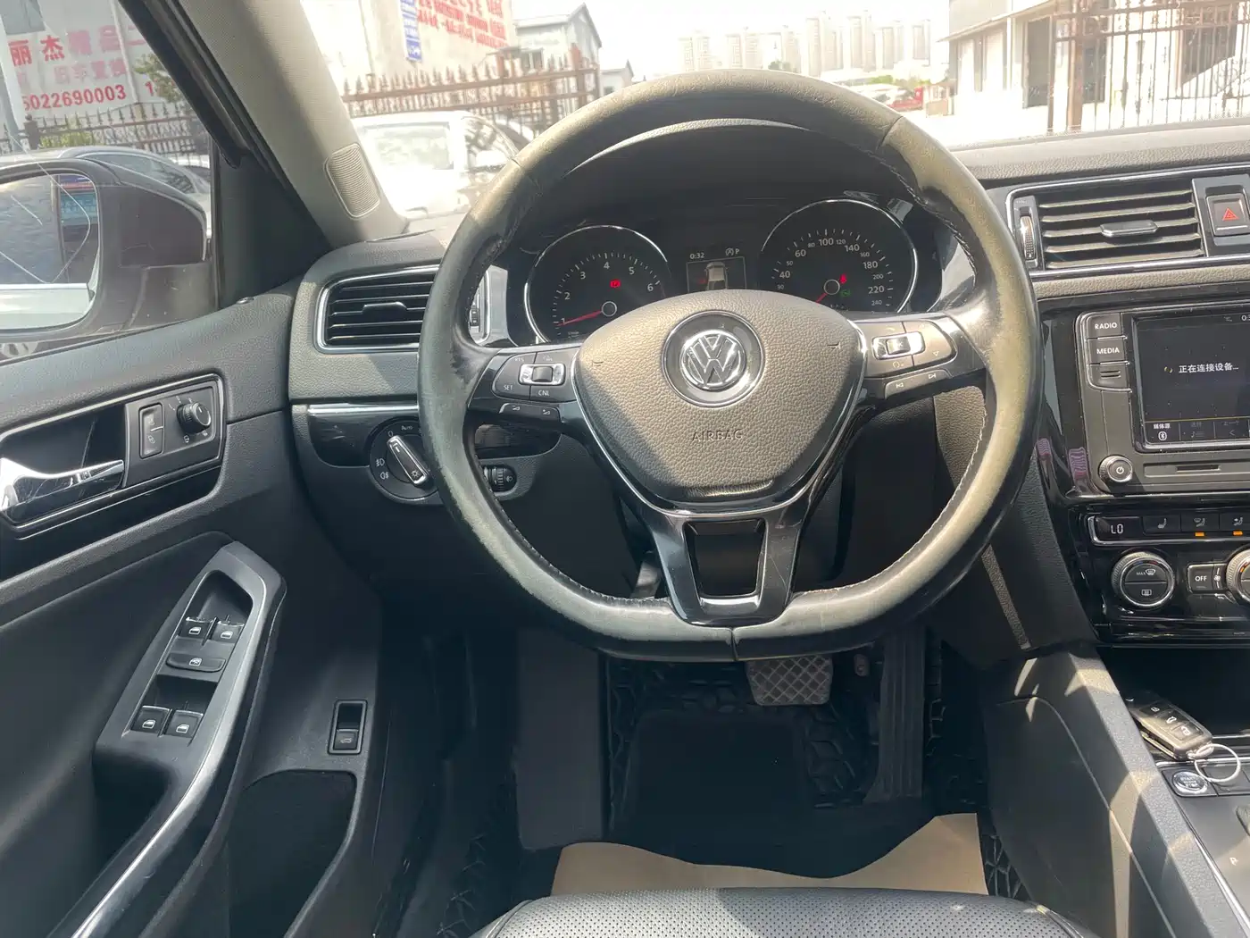 Volkswagen Sagitar 2018 280TSI DSG Luxury