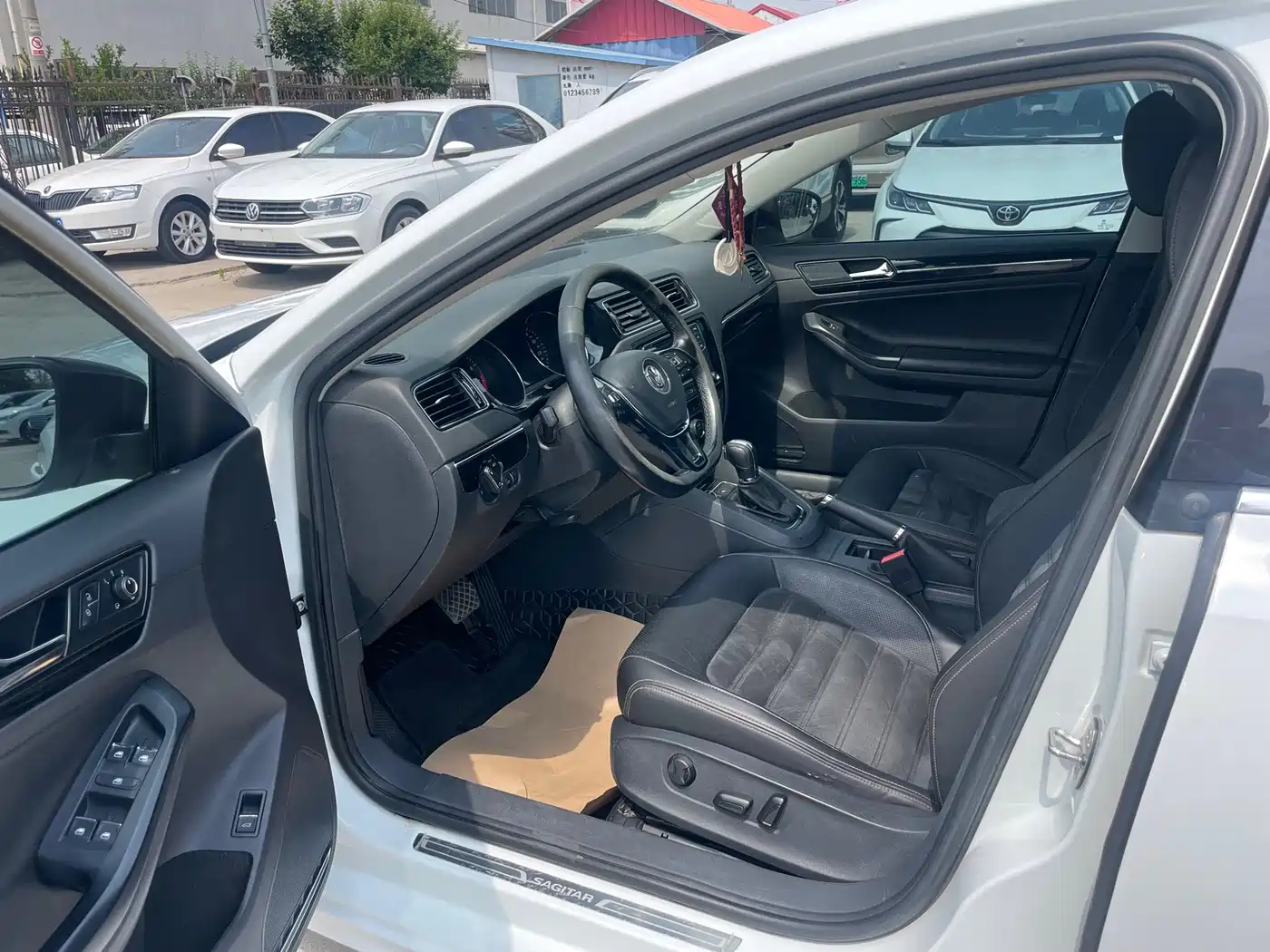 Volkswagen Sagitar 2018 280TSI DSG Luxury
