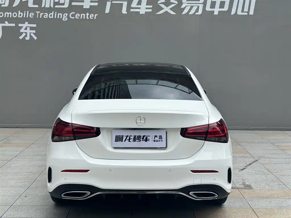 Mercedes-Benz Mercedes-Benz A-Class 2021 A 180 L Sports Sedan