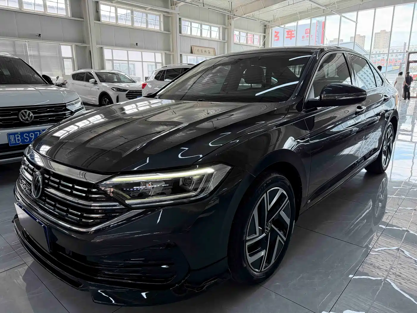 Volkswagen Sagitar 2023 Model Year 280TSI DSG Surpass Edition