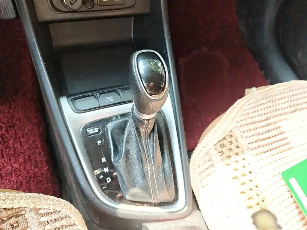 Hyundai Elantra 2018 1.6L Auto Joy GL (China V)