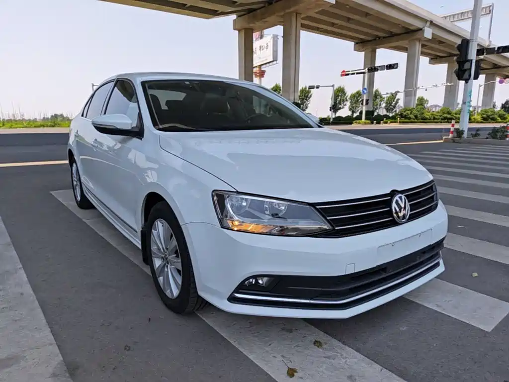 Volkswagen Sagitar 2015 230TSI Automatic Comfort