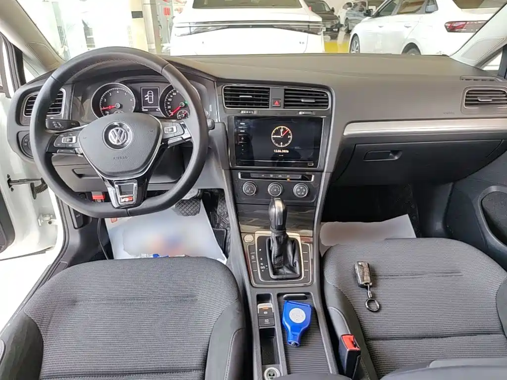 Volkswagen Golf 2020 Beloved Edition 280TSI DSG Comfort