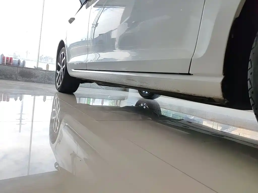 Volkswagen Golf 2020 Beloved Edition 280TSI DSG Comfort