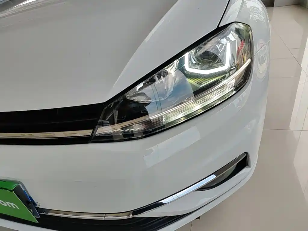 Volkswagen Golf 2020 Beloved Edition 280TSI DSG Comfort