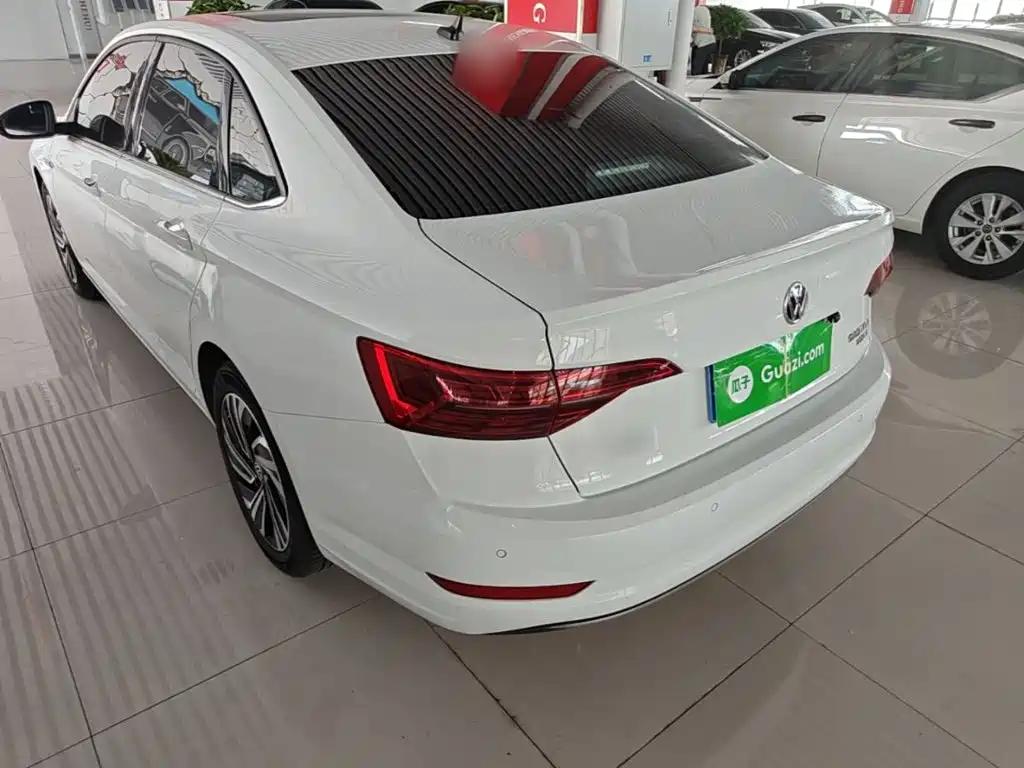 Volkswagen Sagitar 2022 280TSI DSG Surpassing Edition