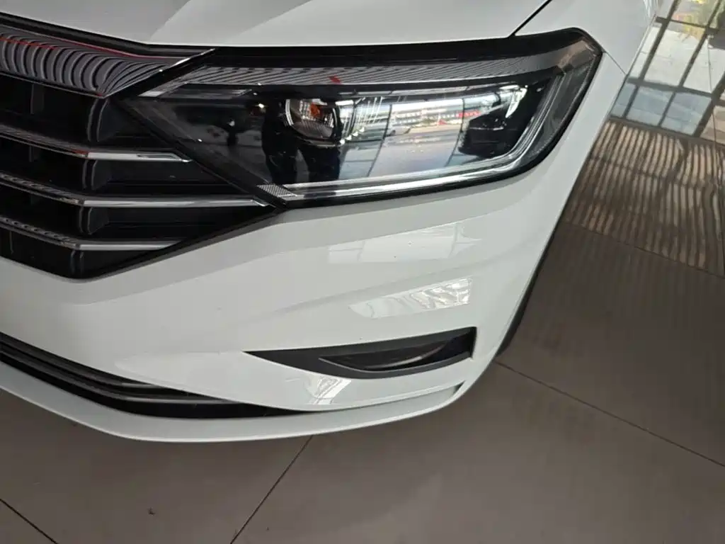 Volkswagen Sagitar 2022 280TSI DSG Surpassing Edition