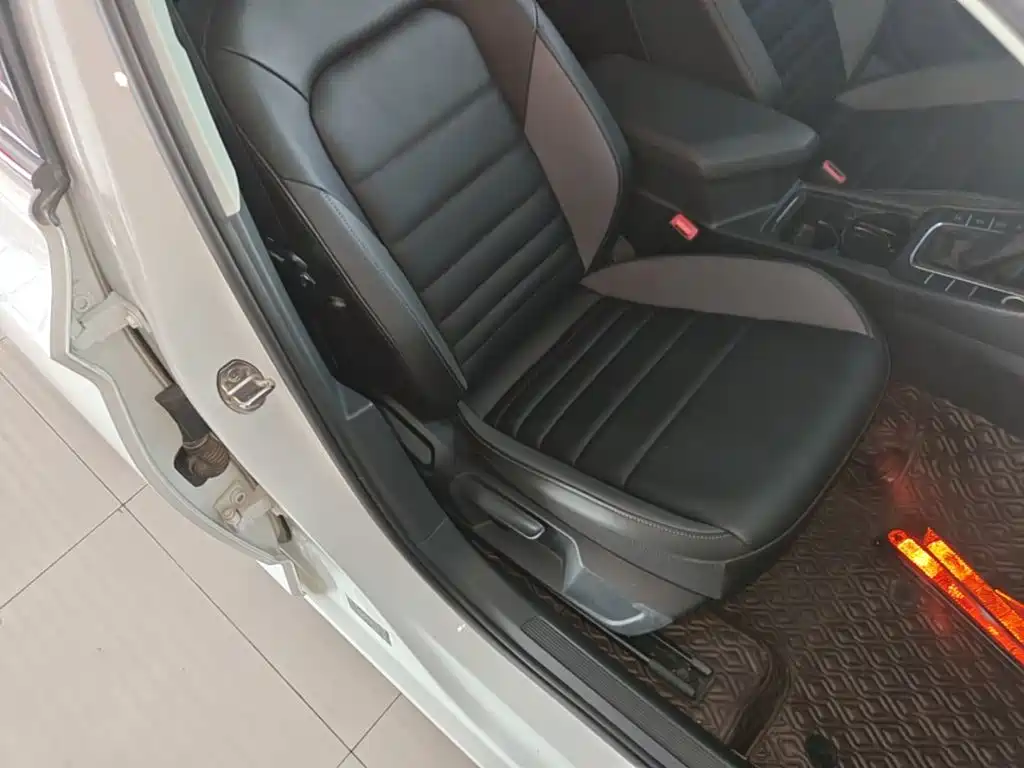 Volkswagen Sagitar 2022 280TSI DSG Surpassing Edition