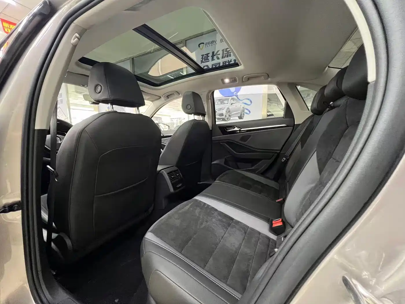 Volkswagen Sagitar 2022 280TSI DSG Excellence Edition