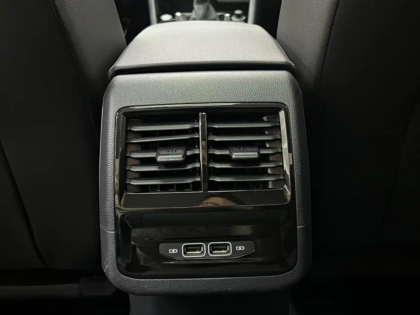 Volkswagen Sagitar 2022 280TSI DSG Excellence Edition