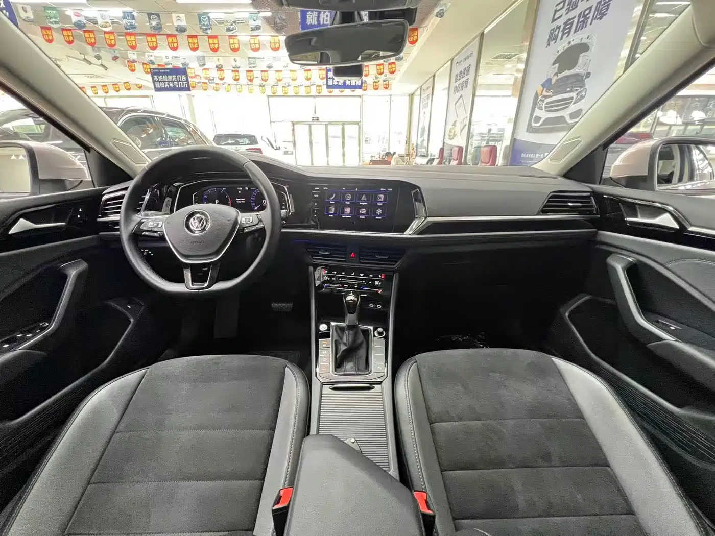 Volkswagen Sagitar 2022 280TSI DSG Excellence Edition