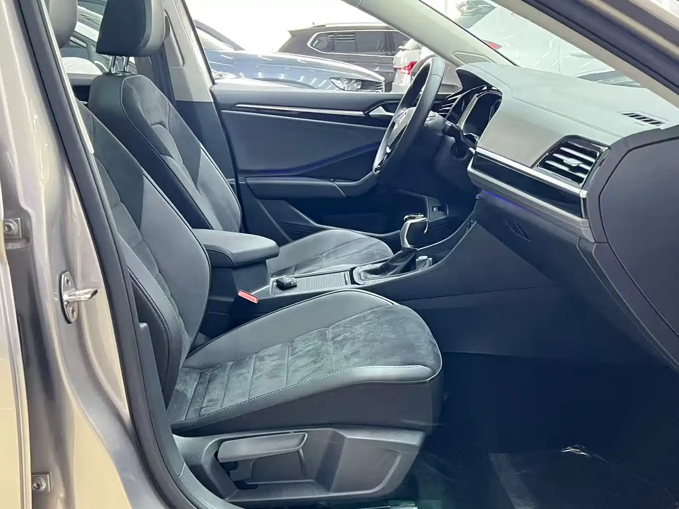 Volkswagen Sagitar 2022 280TSI DSG Excellence Edition