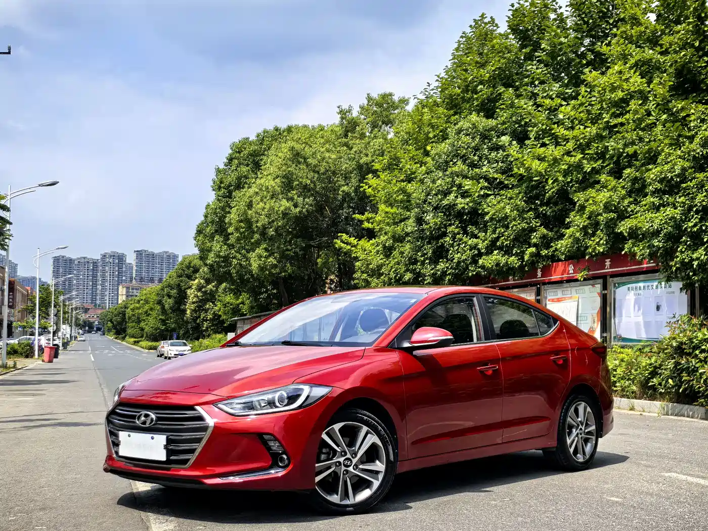 Hyundai Elantra 2016 Model 1.6L Automatic Smart Elite