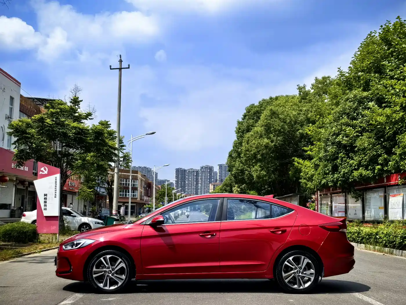 Hyundai Elantra 2016 Model 1.6L Automatic Smart Elite