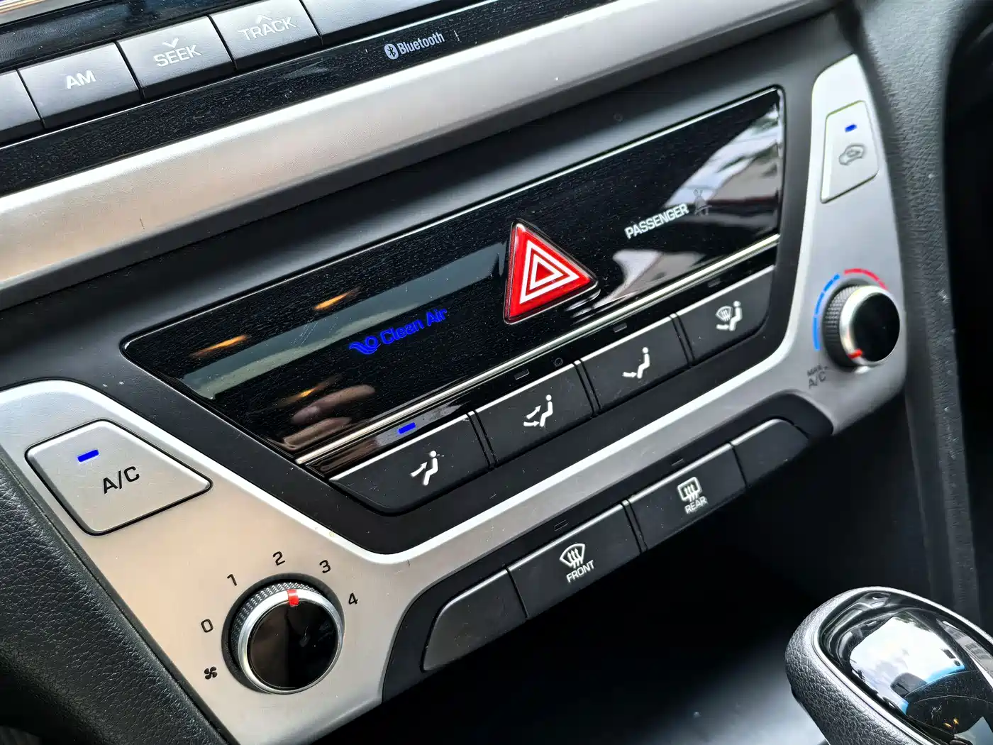 Hyundai Elantra 2016 Model 1.6L Automatic Smart Elite