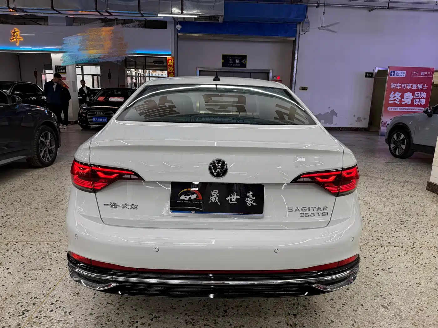 Volkswagen Sagitar 2023 Model Year 280TSI DSG Surpass Edition