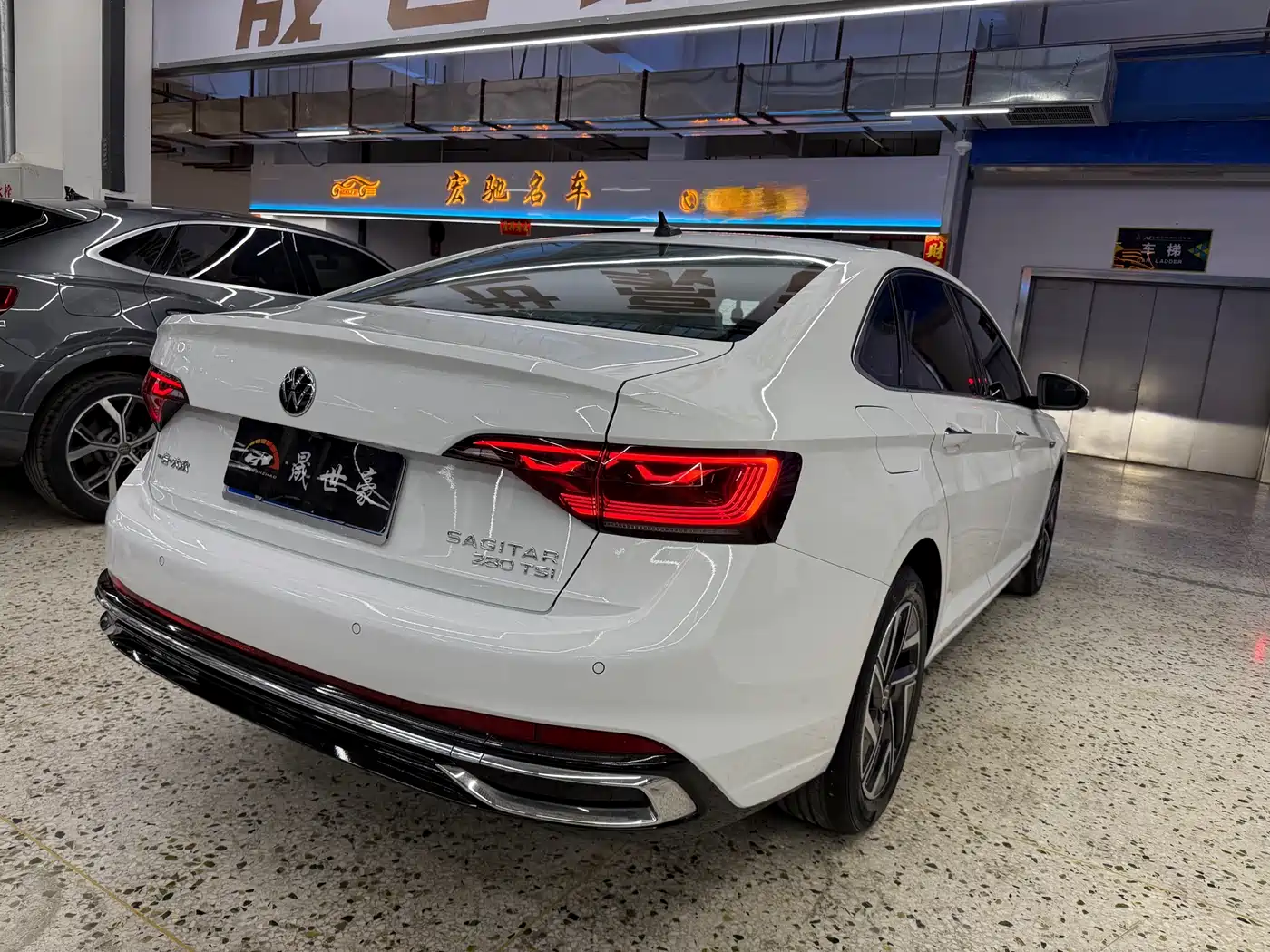 Volkswagen Sagitar 2023 Model Year 280TSI DSG Surpass Edition