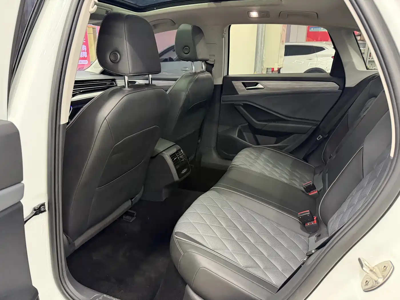 Volkswagen Sagitar 2023 Model Year 280TSI DSG Surpass Edition