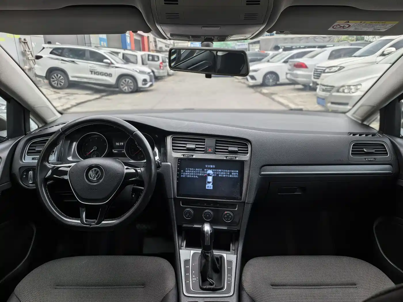 Volkswagen Golf 2017 1.6L Auto Comfort Millionth Edition