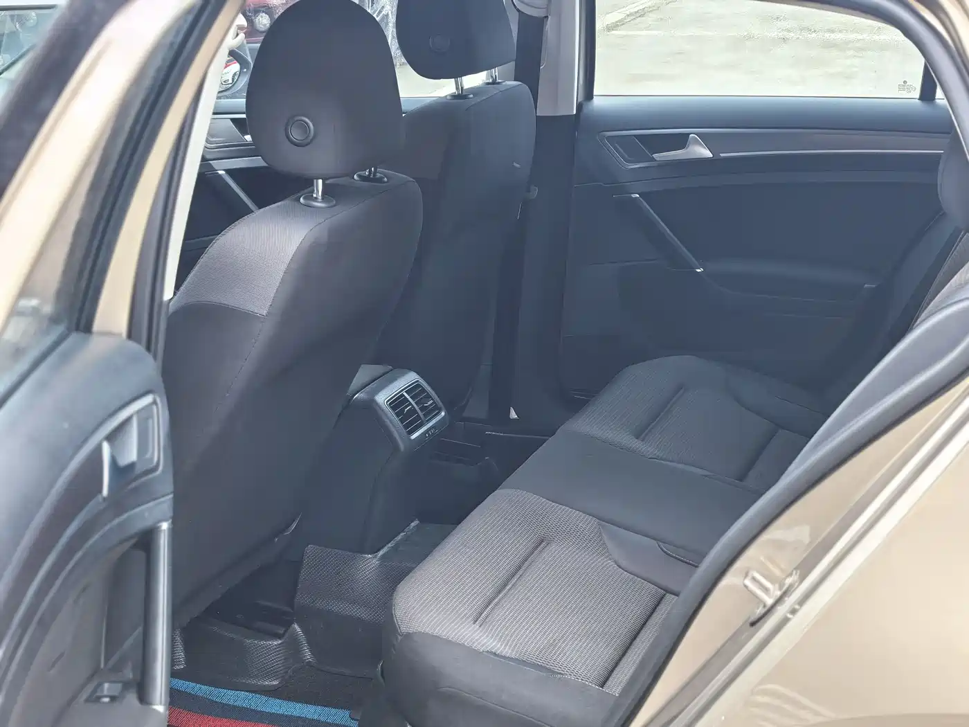 Volkswagen Golf 2017 1.6L Auto Comfort Millionth Edition