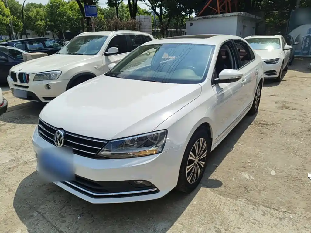 Volkswagen Sagitar 2018 1.6L Automatic Comfort