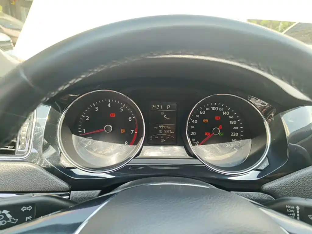 Volkswagen Sagitar 2018 1.6L Automatic Comfort