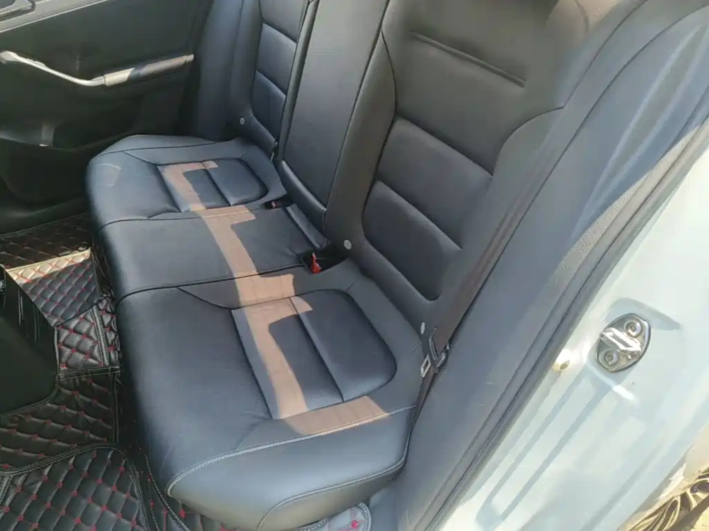 Volkswagen Sagitar 2018 1.6L Automatic Comfort