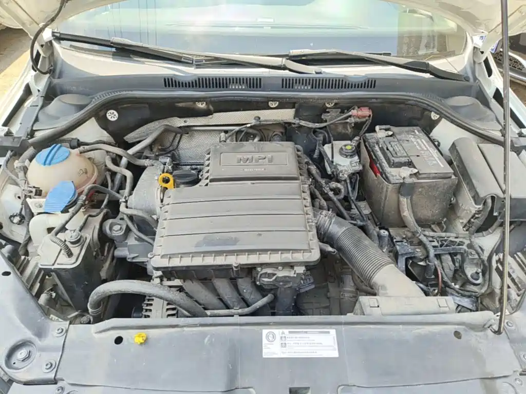 Volkswagen Sagitar 2018 1.6L Automatic Comfort