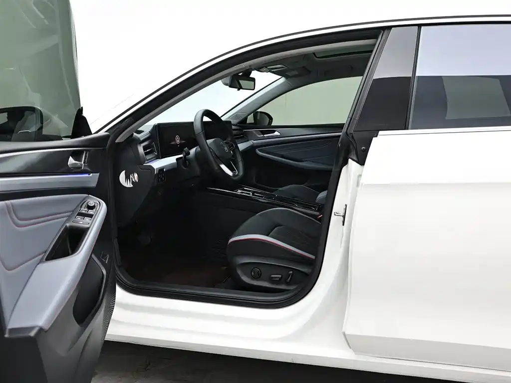 Volkswagen Lamando 2023 Lamando L 280TSI DSG Cool Edition
